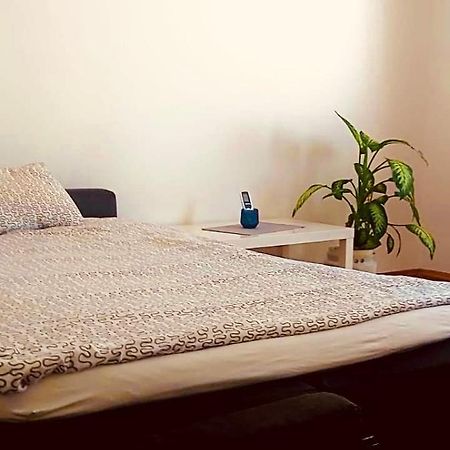 Uma- Urban Mini Apartment Скопье Экстерьер фото